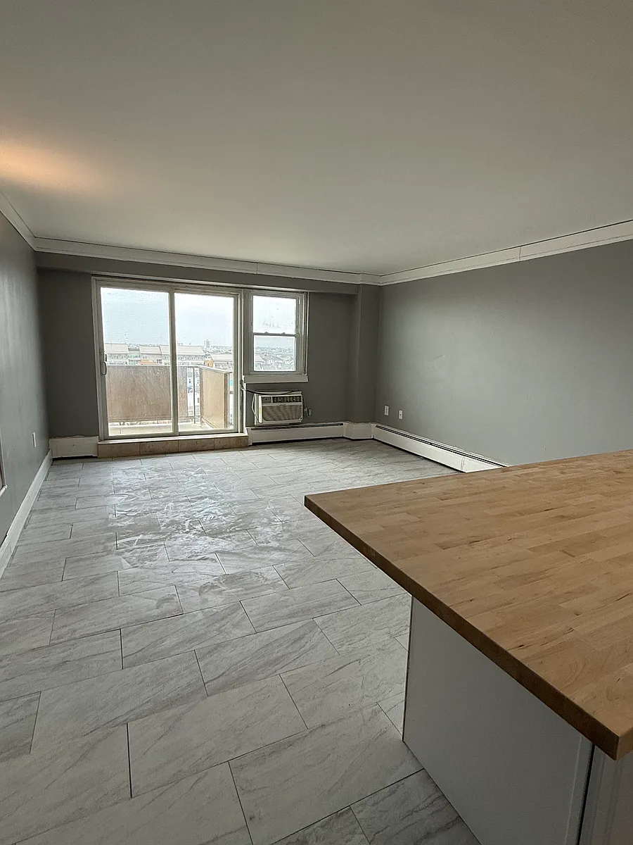 Photo 2 of 9 - 3817 Ventnor Ave #706 - Atlantic City, NJ Building Photo - 3817 Ventnor Ave #706