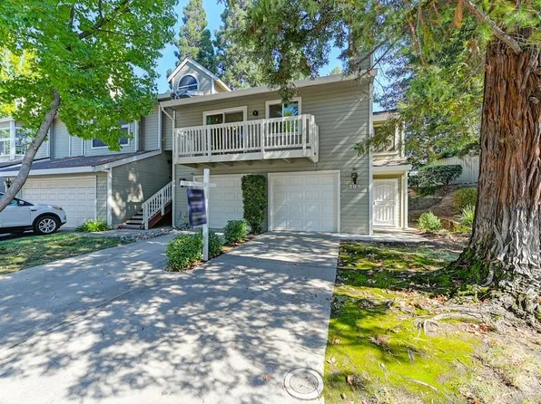 205 Live Oak Cir #48, Roseville, CA 95678
