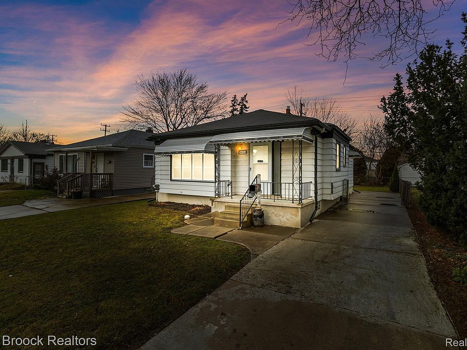 1st image of 24684 Lambrecht Ave