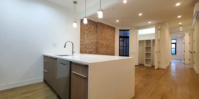 Rented by Corcoran | media 1