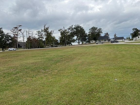 4th image of 3609 W Prien Lake Rd