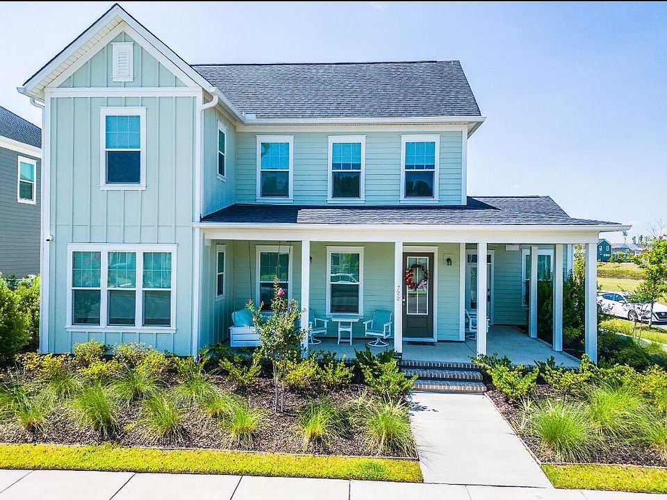 1st image of 722 Blueway Ave