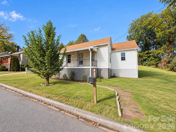 166 7th St, Marion, NC 28752