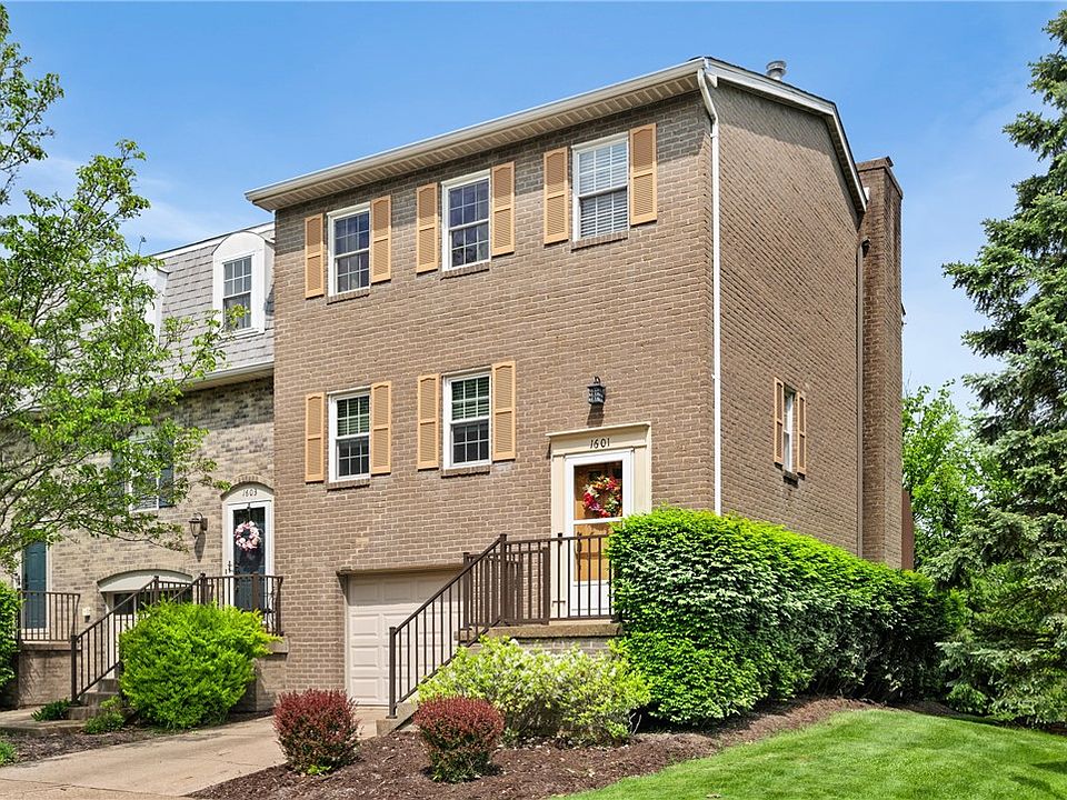 1st image of 1601 Harewood Sq