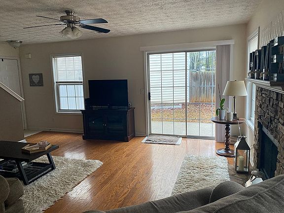 4th image of 104 Kincade Ct