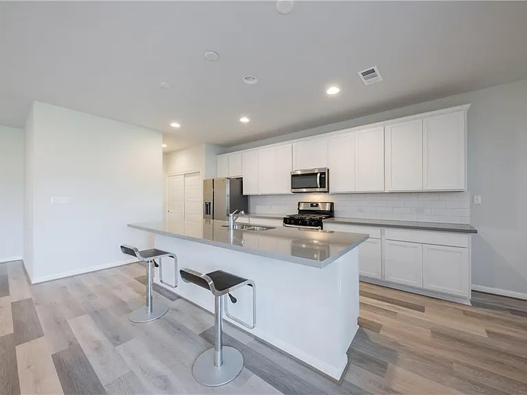 204 Cold Spring Loop — Photo 24