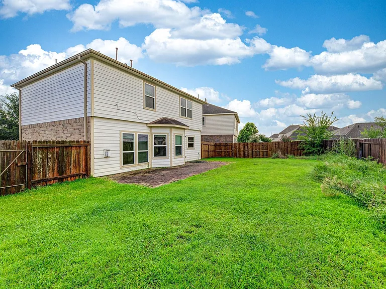 19710 Allenwick Hills Ct — Photo 32