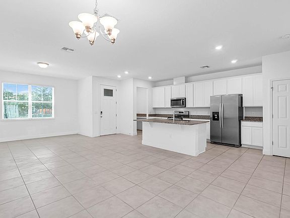 3rd image of 9549R Amber Chestnut Way