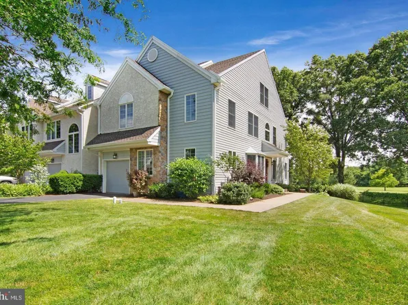 308 Newport Pl, Exton, PA 19341