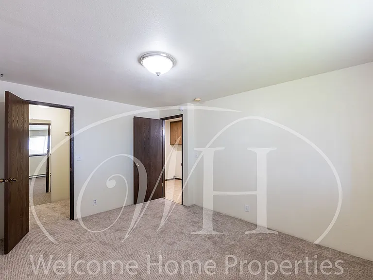 721 SE 4th St — Photo 23