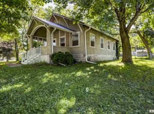 100 Circle Pl, Kincaid, IL 62540