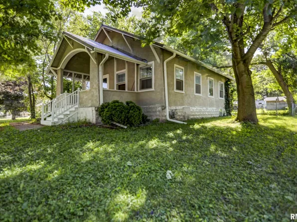 100 Circle Pl, Kincaid, IL 62540