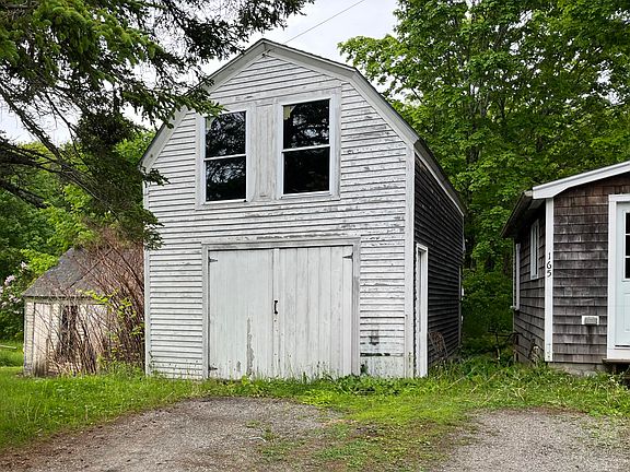 2nd image of 165 Main Street
