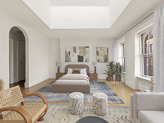 5th image of 104 Bedford St APT 6E