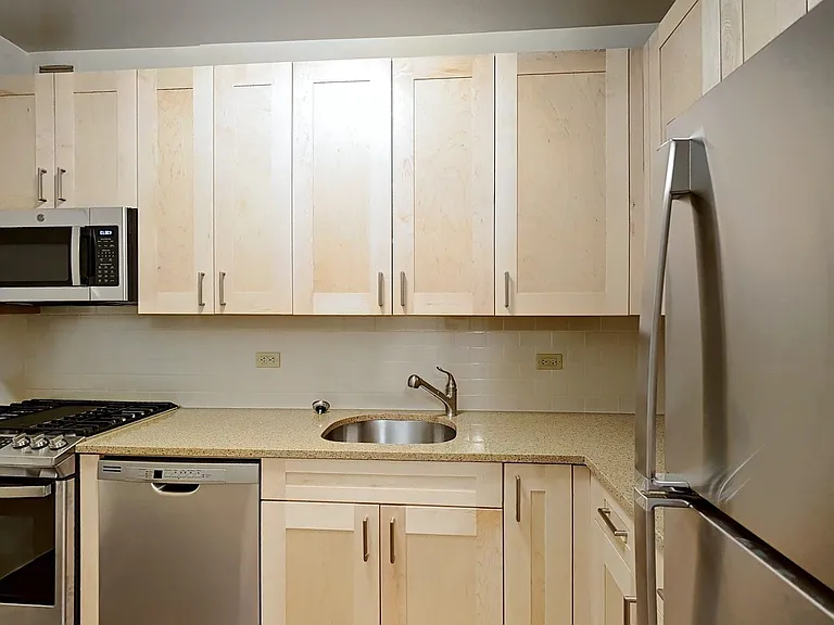 21 West St #16K — Photo 1
