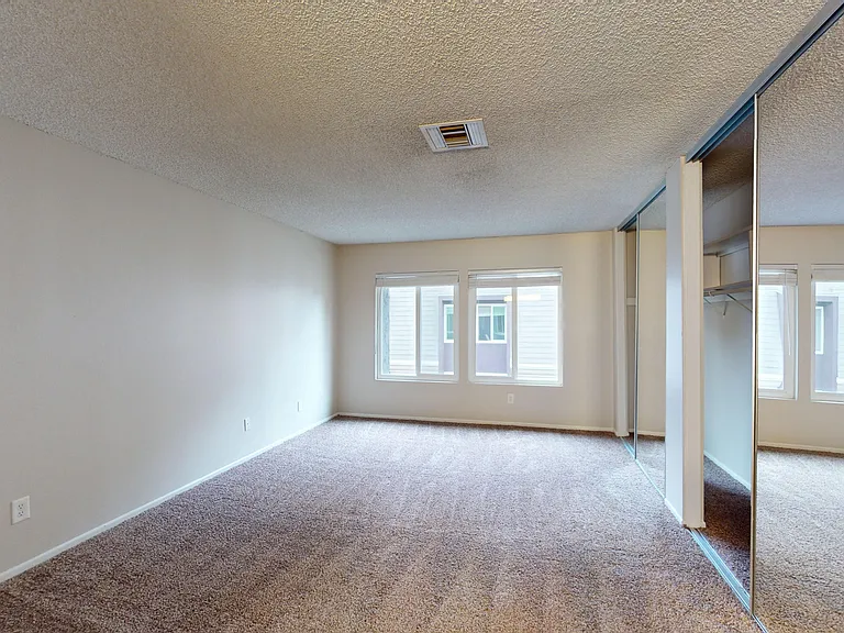 27 Seventy Five Mesa Verde — Photo 230