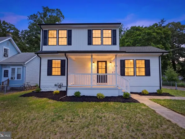55 Clinton Ave, Mantua, NJ 08051