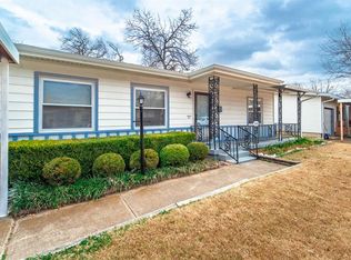 805 Harmon Ter, Arlington, TX 76010