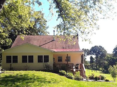 913 Huffs Church Rd, Alburtis, PA, 18011