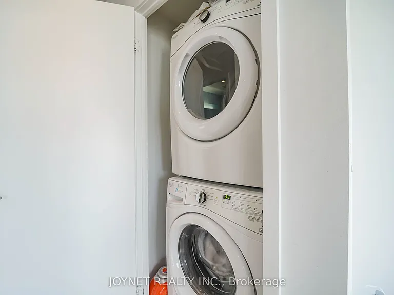117 McMahon Dr #701 — Photo 25
