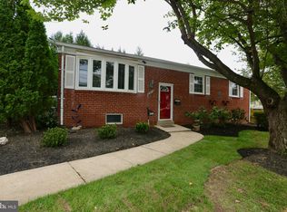 2808 Terrace Dr, Chevy Chase, MD 20815