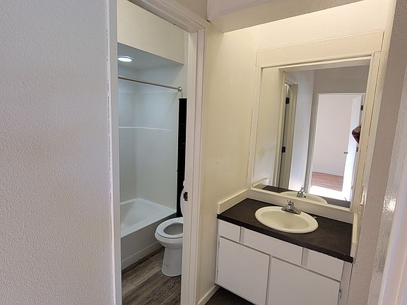3rd image of 4710 Alderson Rd APT 4