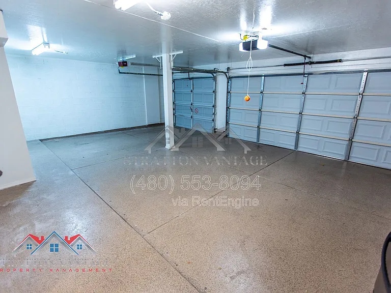 1231 N Layman St — Photo 24