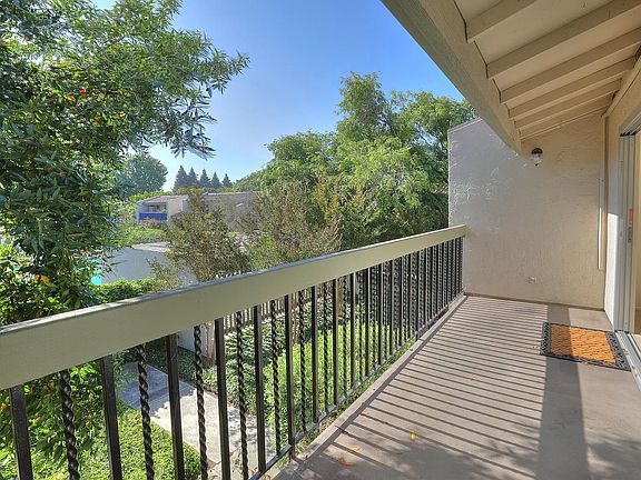 4th image of 5518 Armitos Ave APT 87