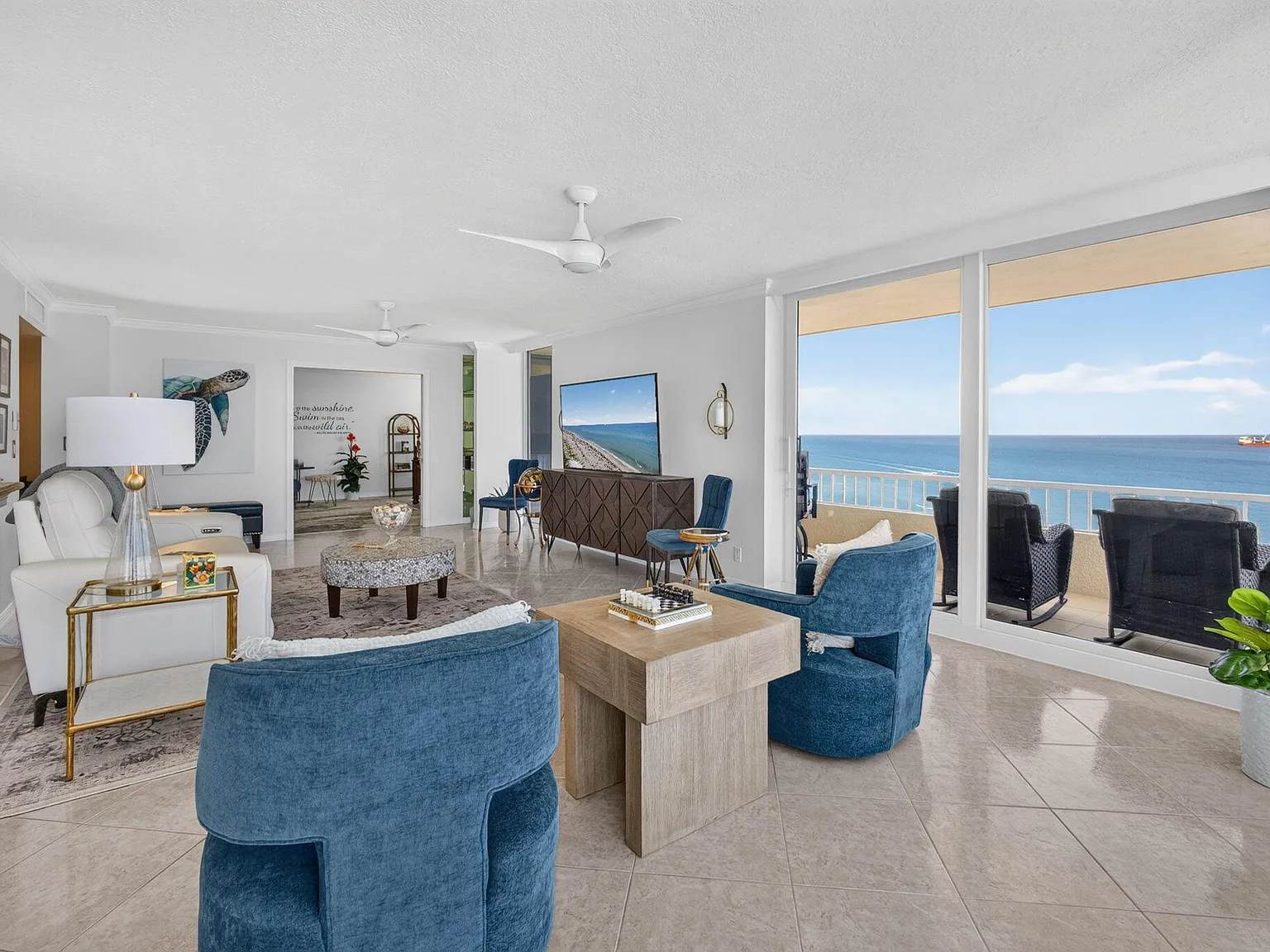 5540 N Ocean Dr — Photo 4