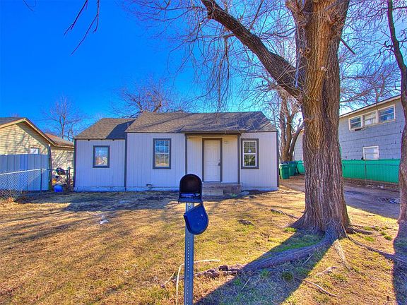4th image of 2644 SW 40th St