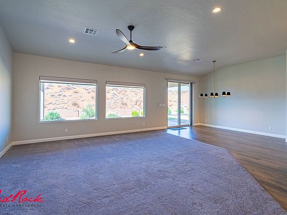 3rd image of 823 N Sandy Talus Dr