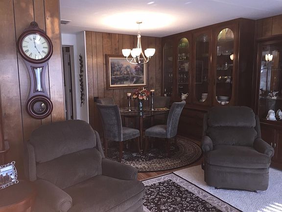 5th image of 3900 Surfside Dr