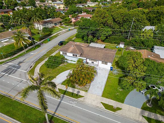 3rd image of 18800 NW 7th Ave