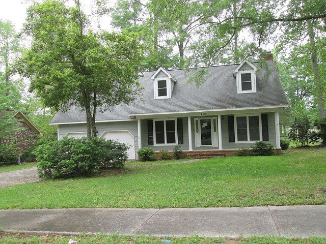 1st image of 212 Smythe Dr