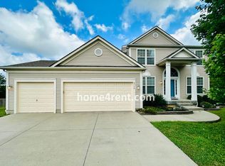 8719 Dunraven St, Lenexa, KS 66227