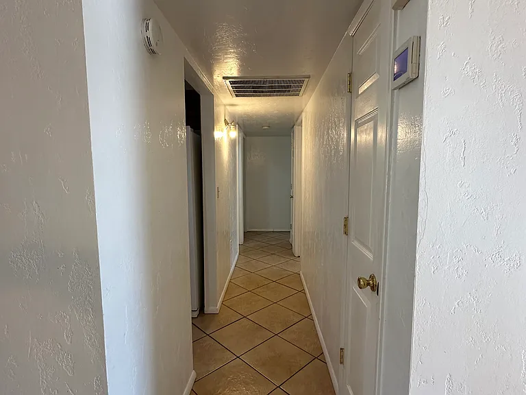 3209 S Capri Cir — Photo 25