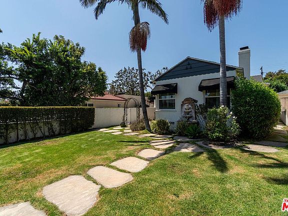 2nd image of 3233 Castle Heights Ave