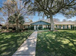 4005 King Arthur Dr, Pensacola, FL 32514
