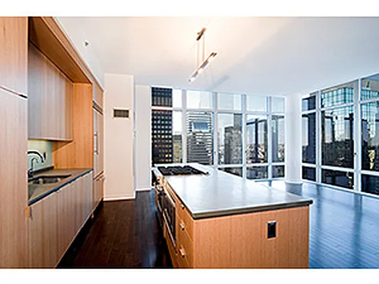 Rented by Corcoran | media 24