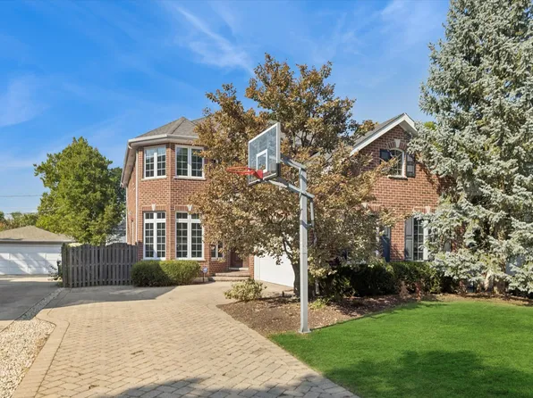 4146 Garden Ave, Western Springs, IL 60558