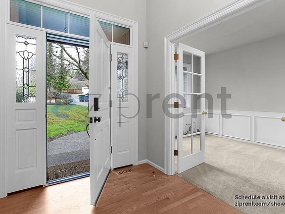 3rd image of 3419 260th Ct SE