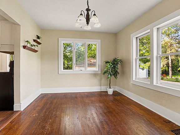 5th image of 1213 Whites Rd