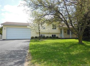1755 Charms Rd, Wixom, MI 48393