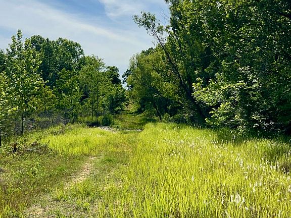 4th image of S Pearson Rd