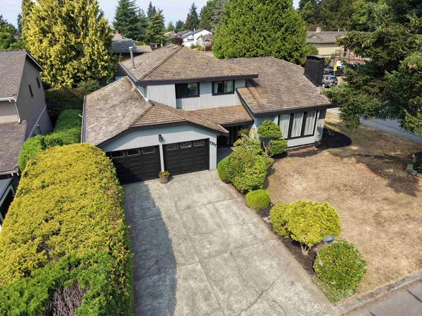 7797 Stamford Pl, Delta, BC V4C 7T5