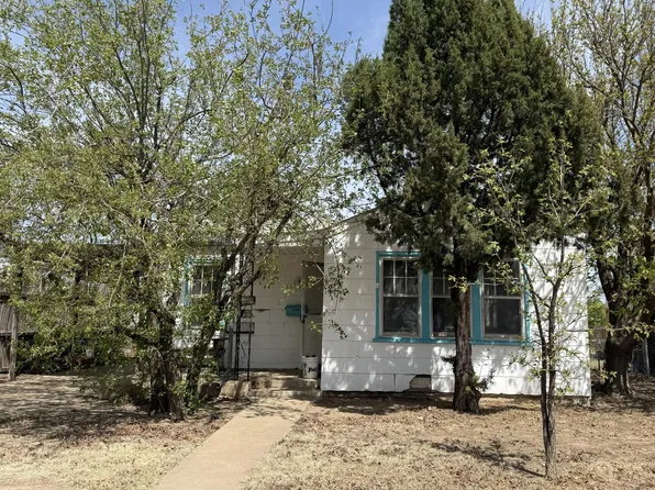 806 N Frost St, Pampa, TX 79065