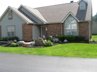 489 Woodside Pl, Bellefontaine, OH 43311