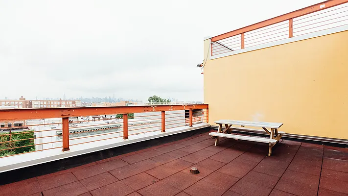 Rented by Nooklyn NYC LLC | media 40