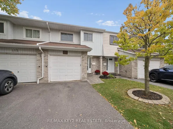 1975 Rosefield Rd Unit 111, Pickering, ON L1V 3E3