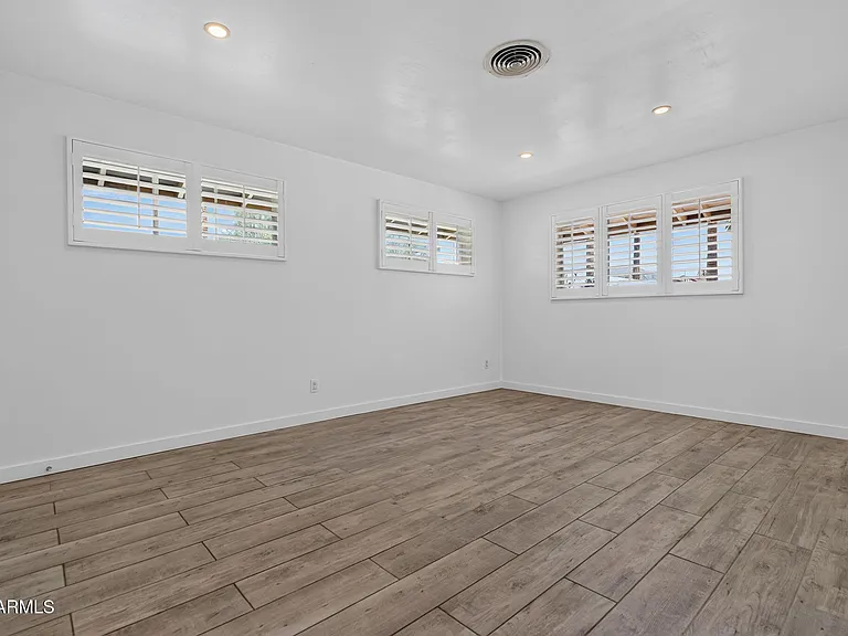 3517 E Montecito Ave #A — Photo 28
